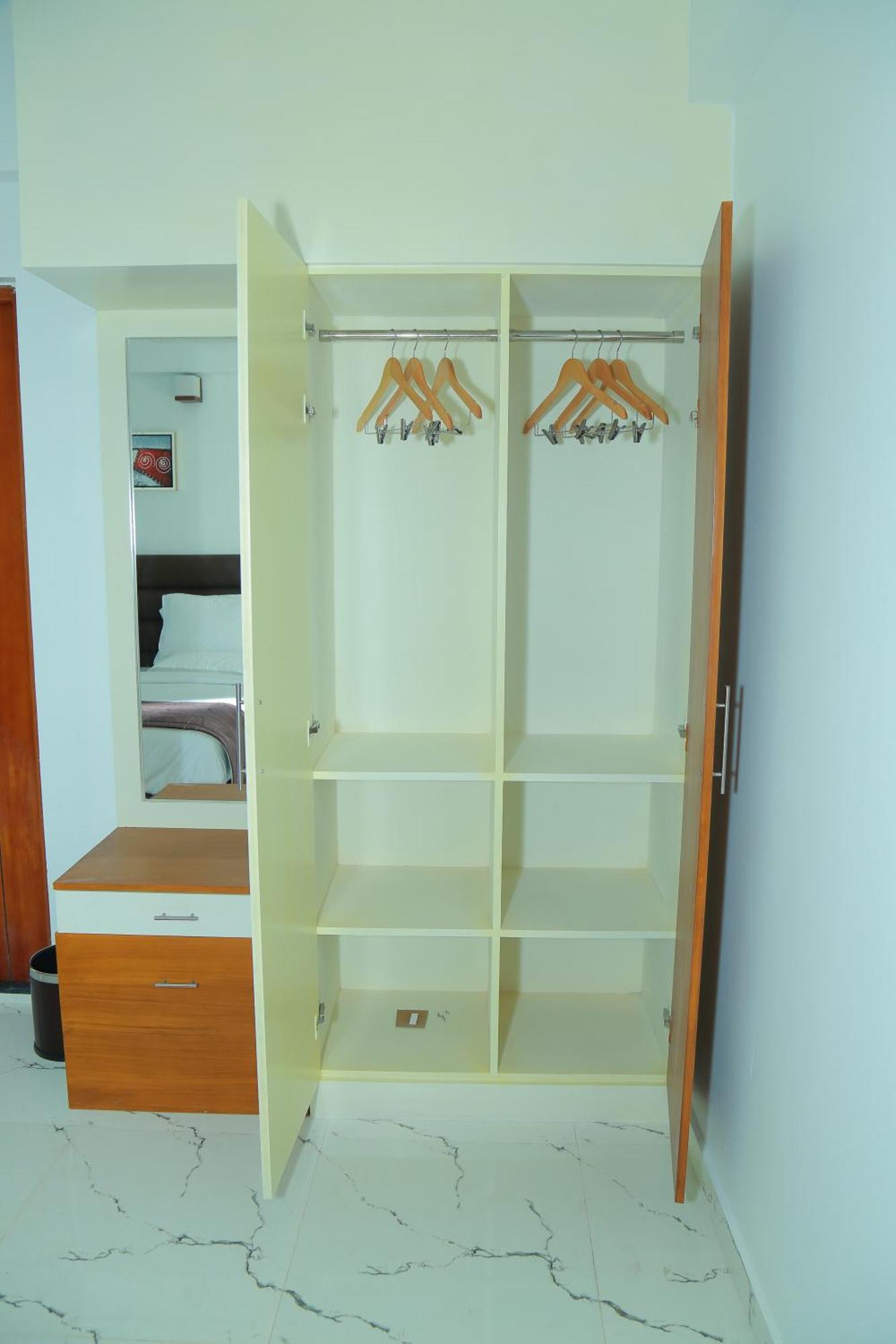Utsavam Hotel Apartments Guruvayur Ngoại thất bức ảnh