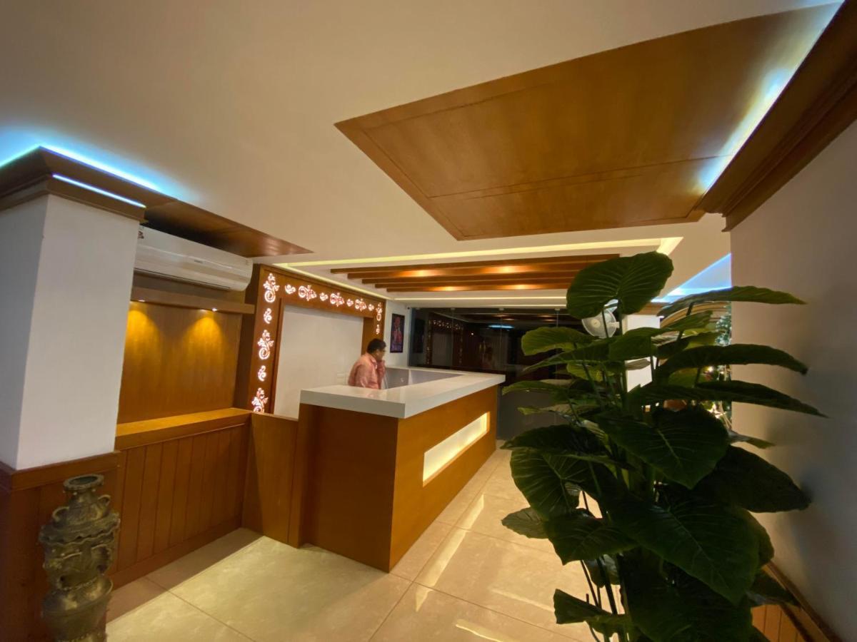 Utsavam Hotel Apartments Guruvayur Ngoại thất bức ảnh