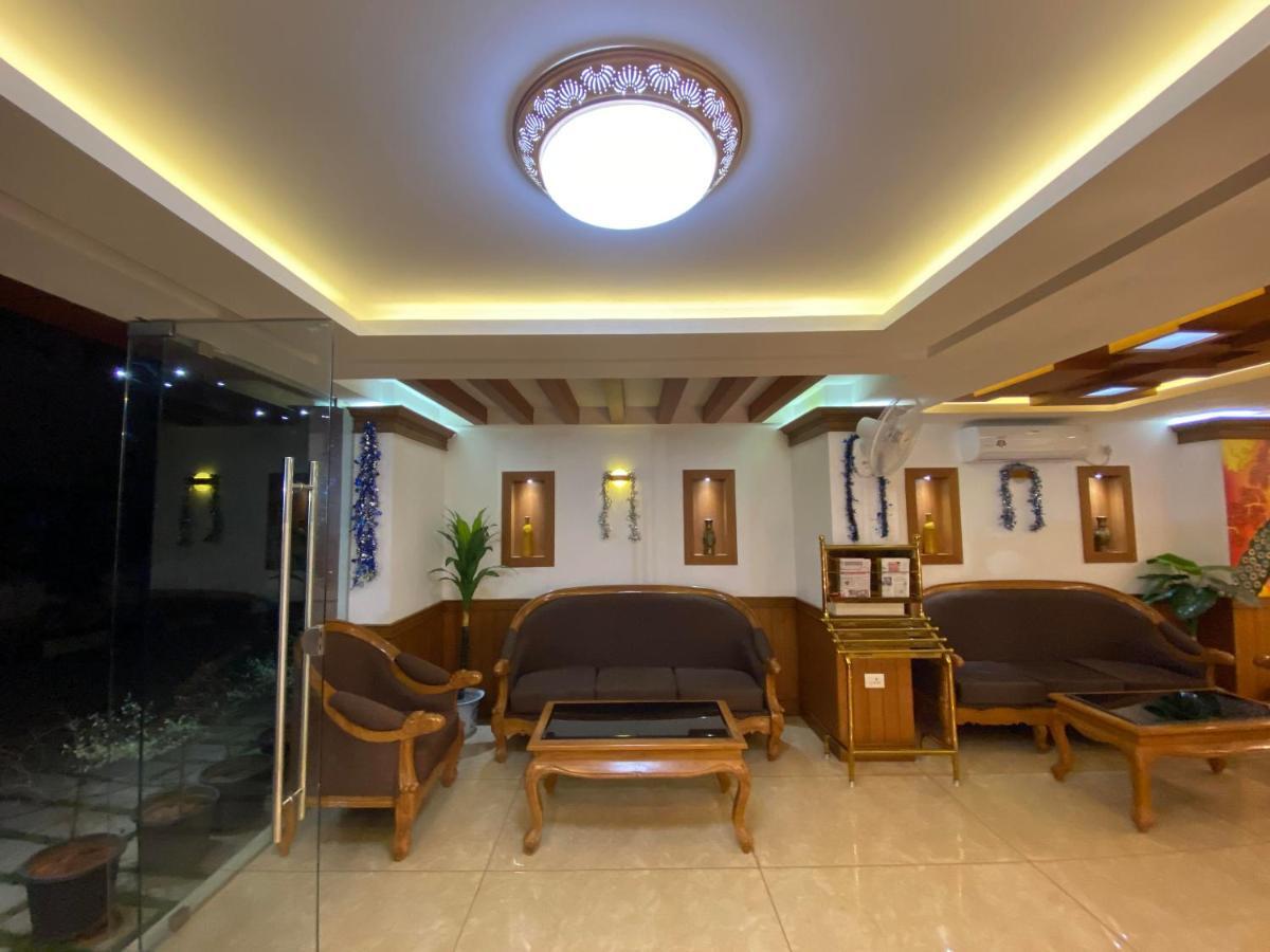 Utsavam Hotel Apartments Guruvayur Ngoại thất bức ảnh