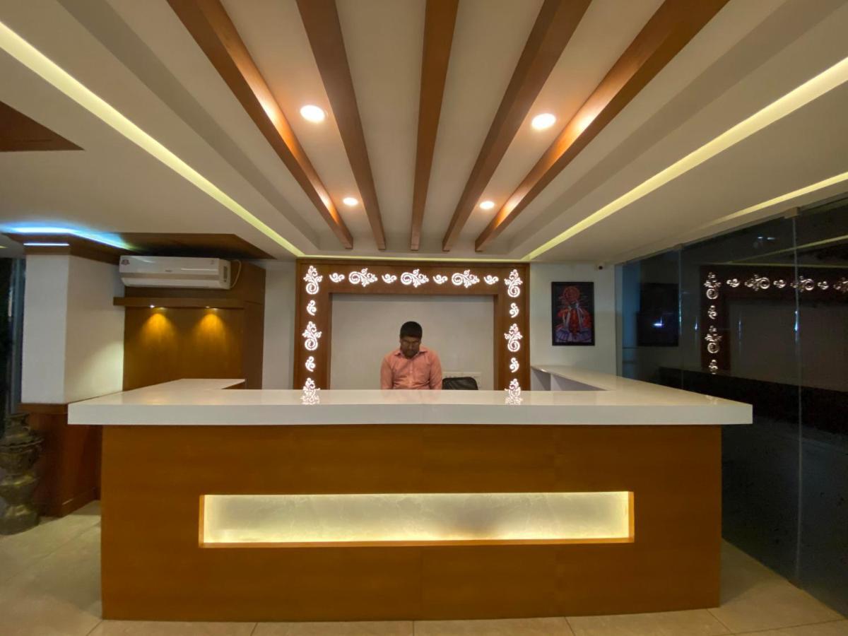 Utsavam Hotel Apartments Guruvayur Ngoại thất bức ảnh
