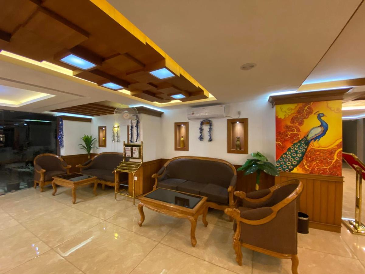 Utsavam Hotel Apartments Guruvayur Ngoại thất bức ảnh