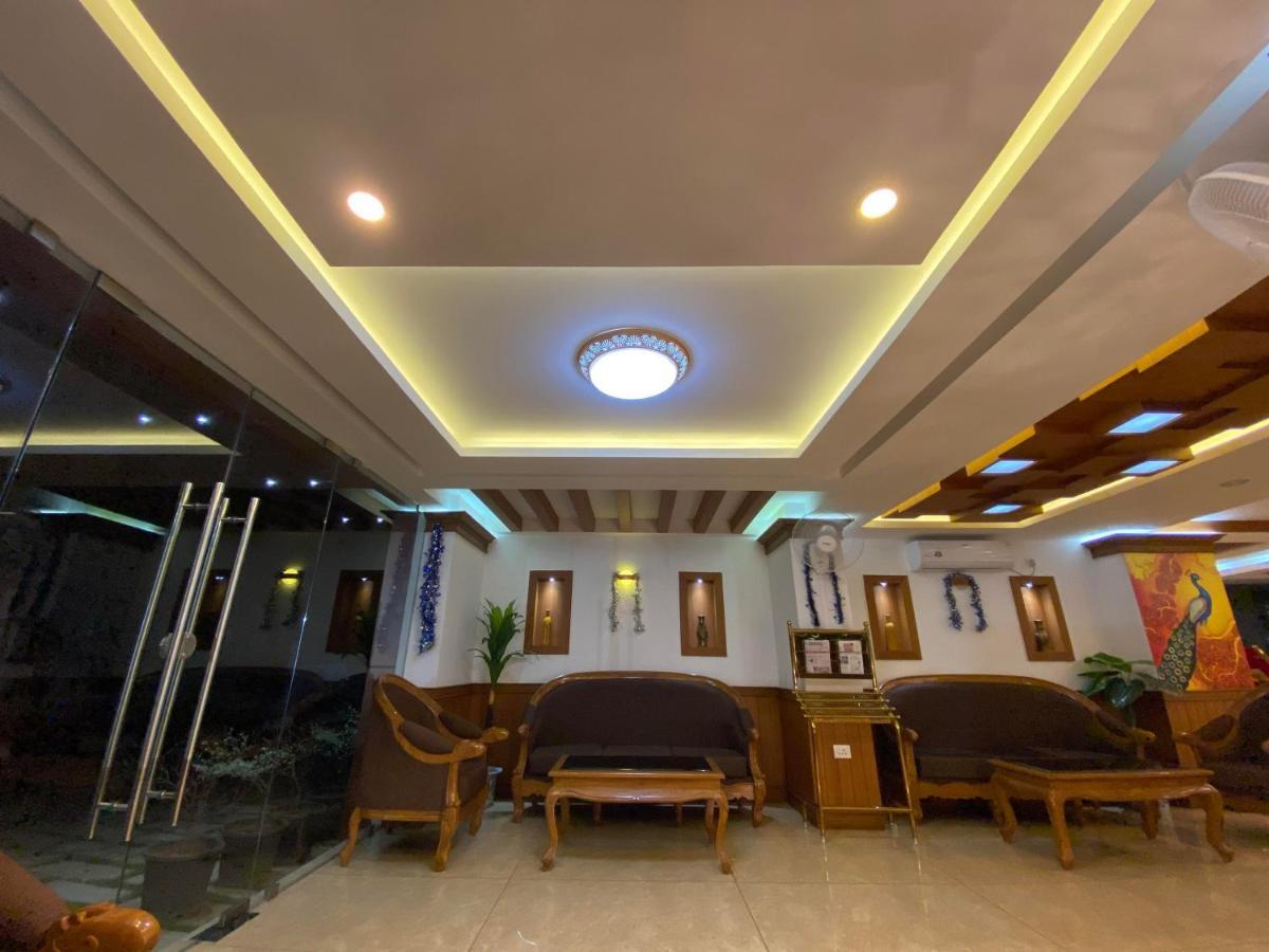 Utsavam Hotel Apartments Guruvayur Ngoại thất bức ảnh